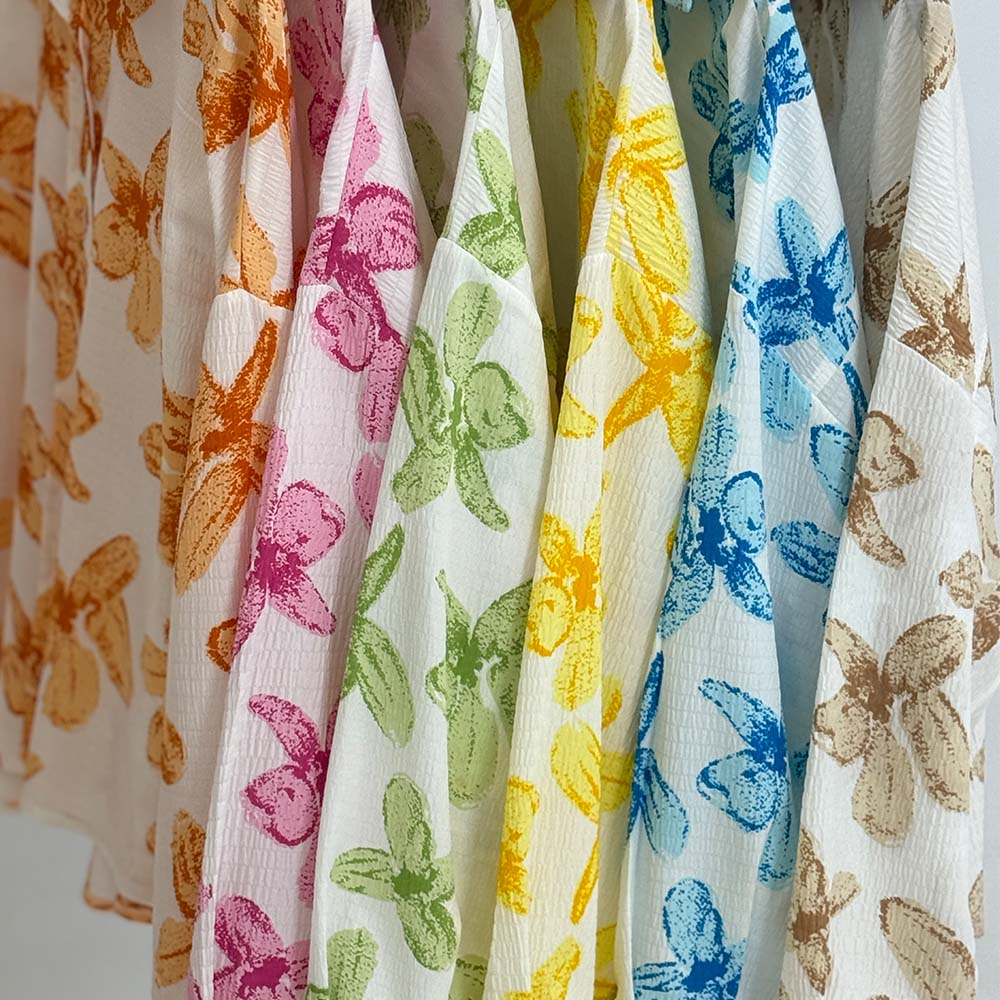 شومیز سوگل اطلس گلدار کد 0258
