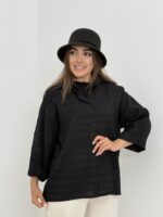 عکس مدل با شومیز محرمی تک رنگ مشکی کد 0297
